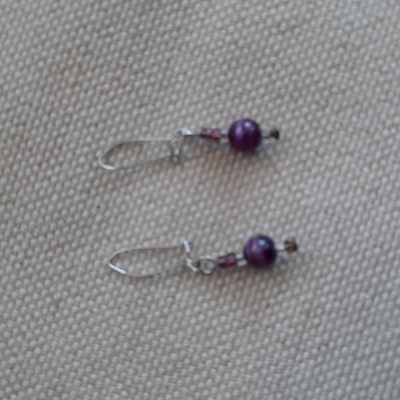 Necklace And Matching Earrings - Picture 2 of 3